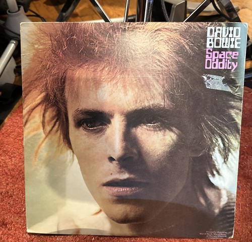 David bowie space - david, oddity